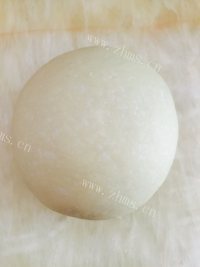 美味的香肠面包做法图解3)