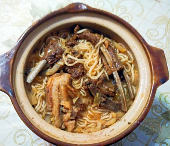 简单版砂锅酸菜