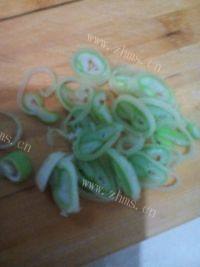 美美厨房之菠菜汤做法图解4)