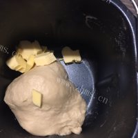 自制酒店吐司做法图解3)