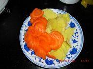 家常菜土豆片炒大辣椒做法图解1)