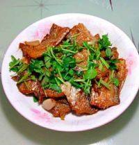 家常菜炖带鱼