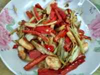 食欲满满的芹菜炒虾仁