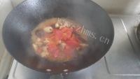 美味的西红柿炒香菇的做法图解五