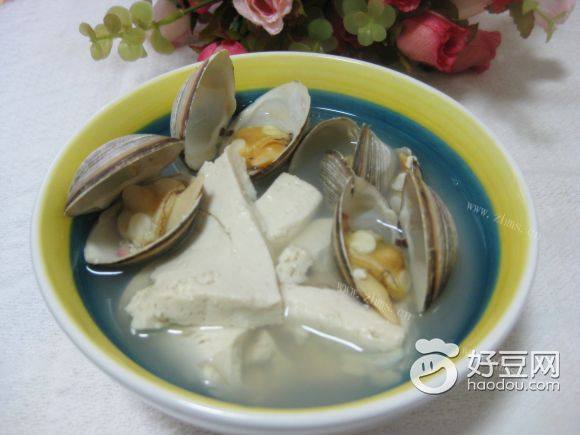 黄蚬豆腐汤