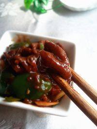 家常菜尖椒溜肥肠