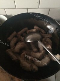 美味的红烧鸡脖做法图解3)