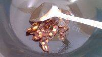 家常菜芹菜炒腊肉做法图解3)