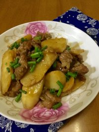 家常菜山药排骨