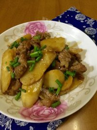 家常菜山药排骨