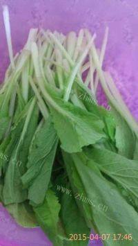 家常菜小白菜肉丸汤做法图解1)
