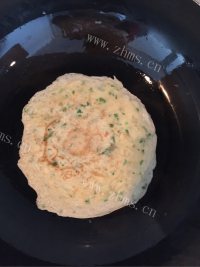 自制蔬菜鸡蛋饼做法图解6)