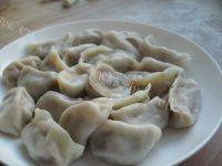 自己做的羊肉大葱水饺