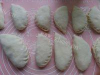 白菜猪肉馅饼自制做法图解9)