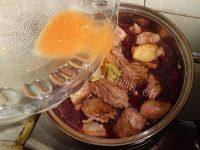 美味的红酒炖牛肉做法图解12)