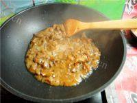 里脊肉烧茄子做法图解3)