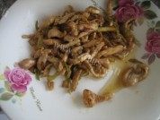 好吃的豇豆炒肉丝做法图解8)