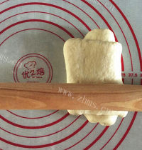 美味的牛奶土司做法图解10)