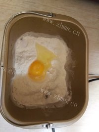 自制蔓越莓吐司做法图解1)