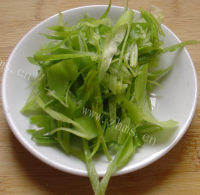 美味的鱼香茄条做法图解2)