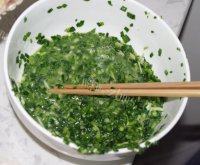 简单版韭菜鸡蛋水饺做法图解3)