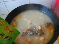 香浓的鱼头鱼尾豆腐汤