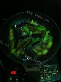 家常菜五花肉炖茄子