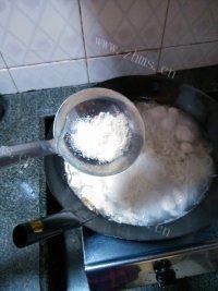 美味的米粉汤做法图解7)