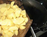 营养丰富的香煎土豆块的做法图解七
