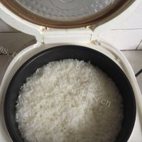 自制糯米酒做法图解2)