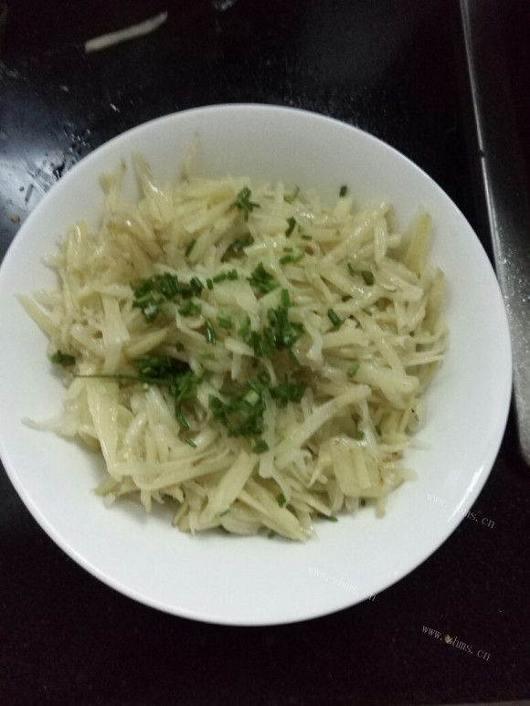 喷香的素炒土豆丝