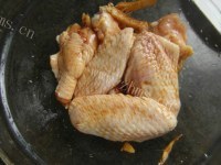 美味的红烧鸡翅做法图解1)