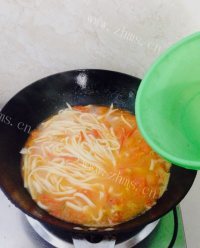 美味番茄汤切面做法图解12)