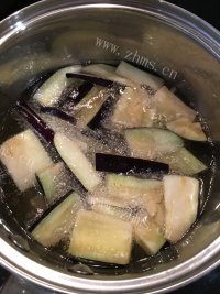 五味俱全的肉沫茄子做法图解5)