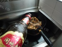美味的酥鲫鱼做法图解11)
