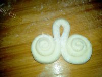 自制蝴蝶卷做法图解6)