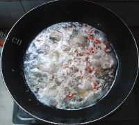 美味的菠菜猪肝汤做法图解10)