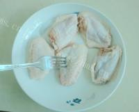 多吃腐乳豆豉蒸鸡翅做法图解1)