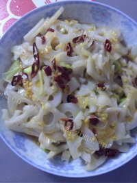 咸甜适中的凉拌藕片做法图解13)