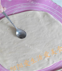 传统油盐扎碱花卷做法图解12)