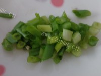 家常菜孜然土豆丁做法图解4)