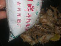 美味毛豆烧鸡做法图解6)