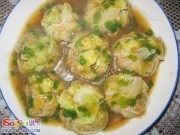 美味的虾肉水晶包