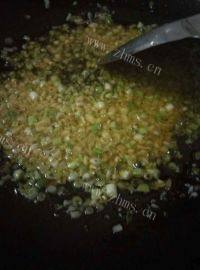 家常菜凉拌酸辣土豆丝做法图解5)
