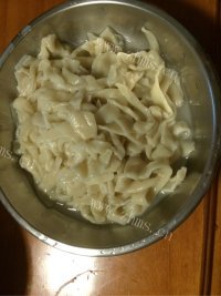 美味的西红柿鸡蛋盖浇面做法图解5)