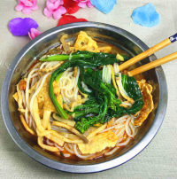 美味的鱼腥菜螺蛳粉做法图解11)