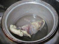 家常菜芹菜炒腊肉做法图解4)