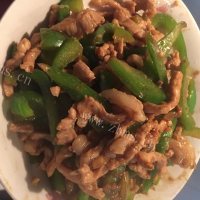 热腾腾的青椒肉丝做法图解6)