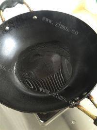 美味的菠萝咕咾肉做法图解11)