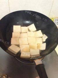 家常菜油煎豆腐做法图解2)